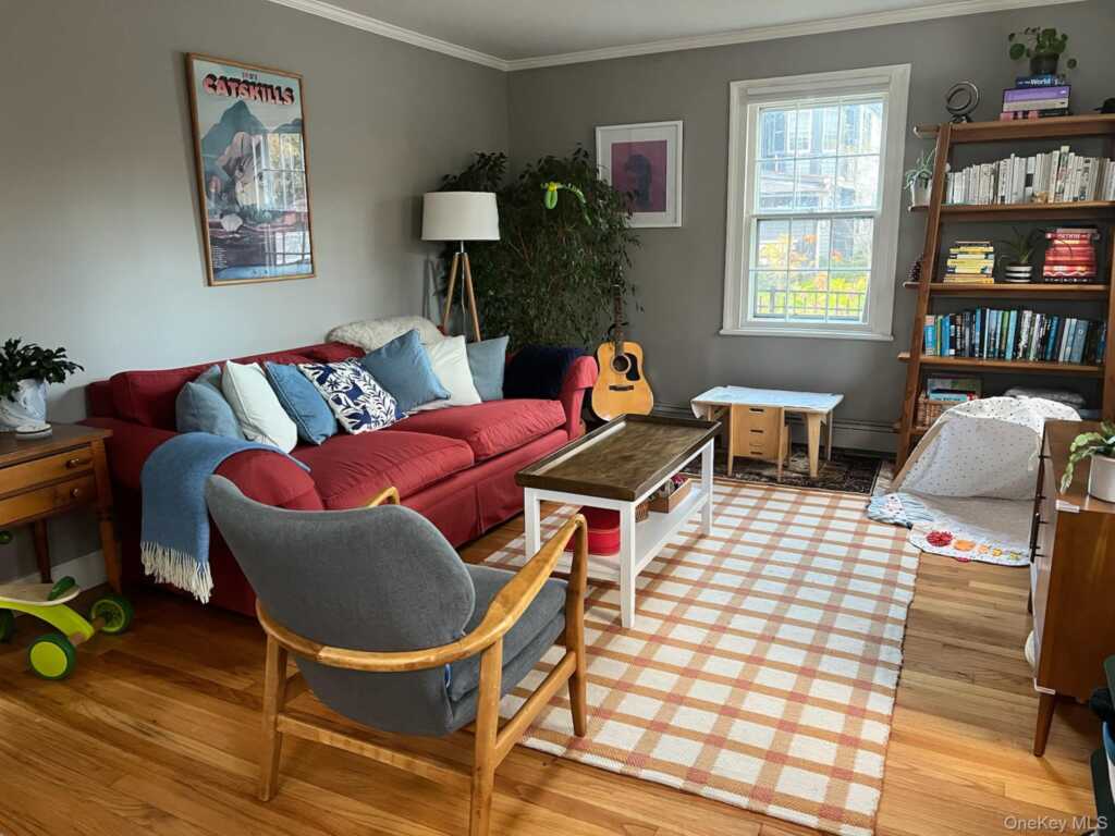 26 Center Street, Rhinebeck, NY 12572 - Photo 4 of 29