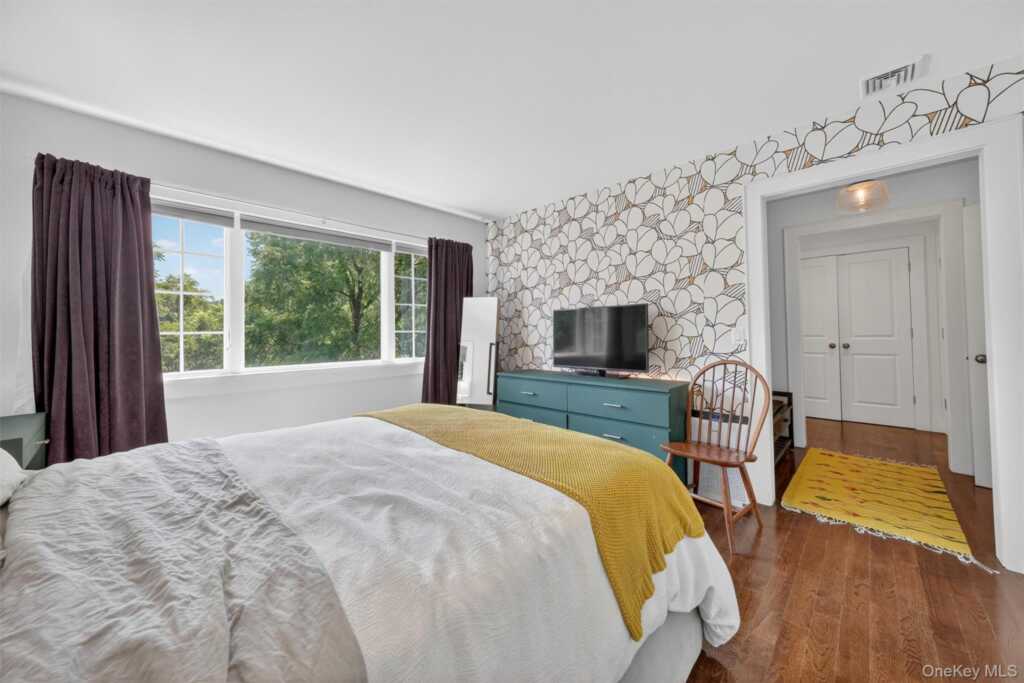 669 Route 213, Rosendale, NY 12472 - Photo 24 of 34