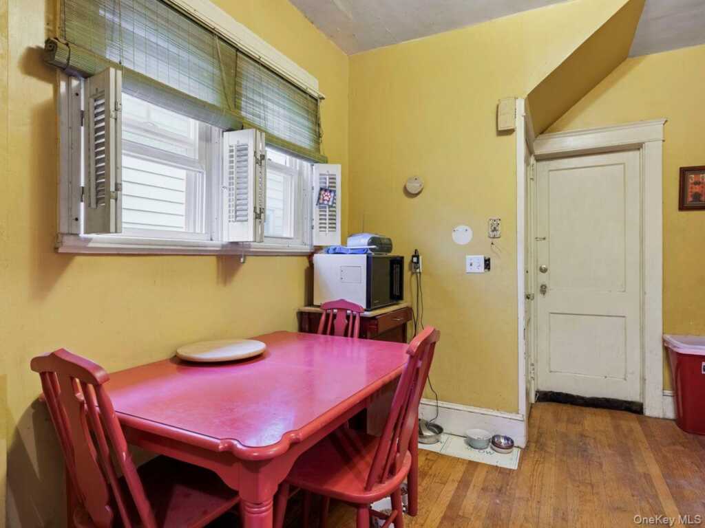 192 Washington Avenue, Kingston, NY 12401 - Photo 16 of 19