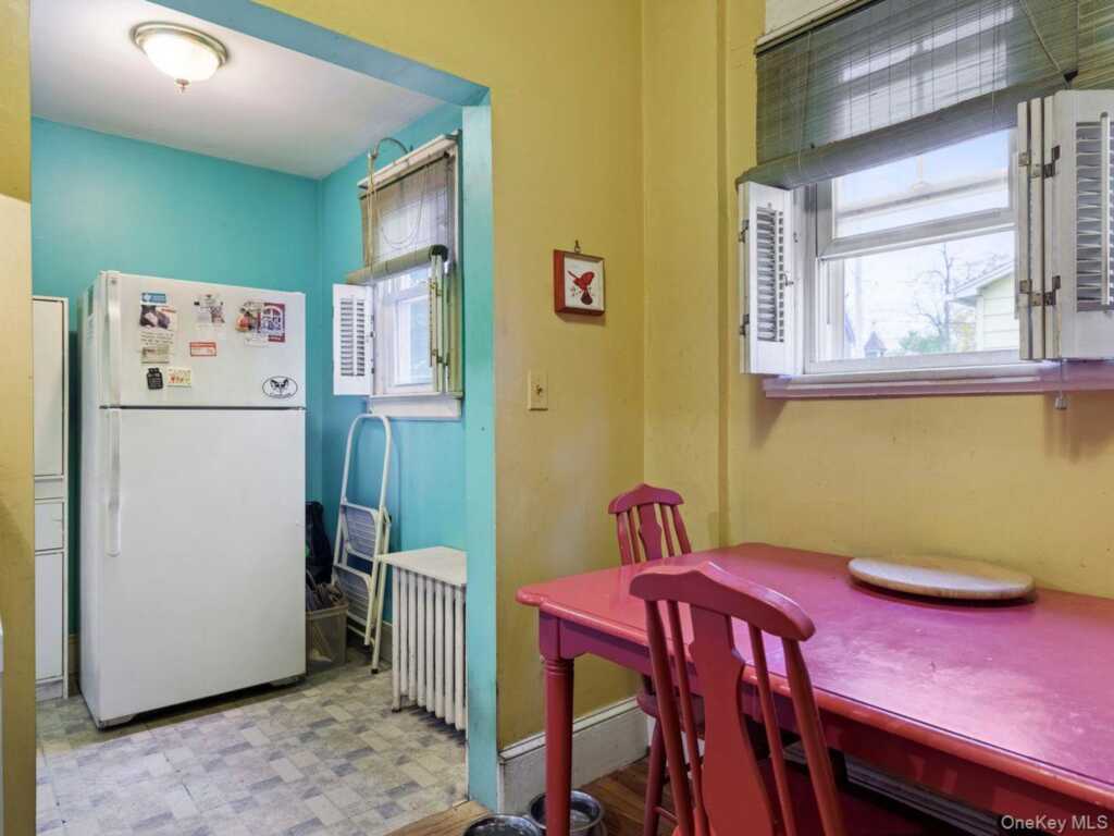 192 Washington Avenue, Kingston, NY 12401 - Photo 18 of 19