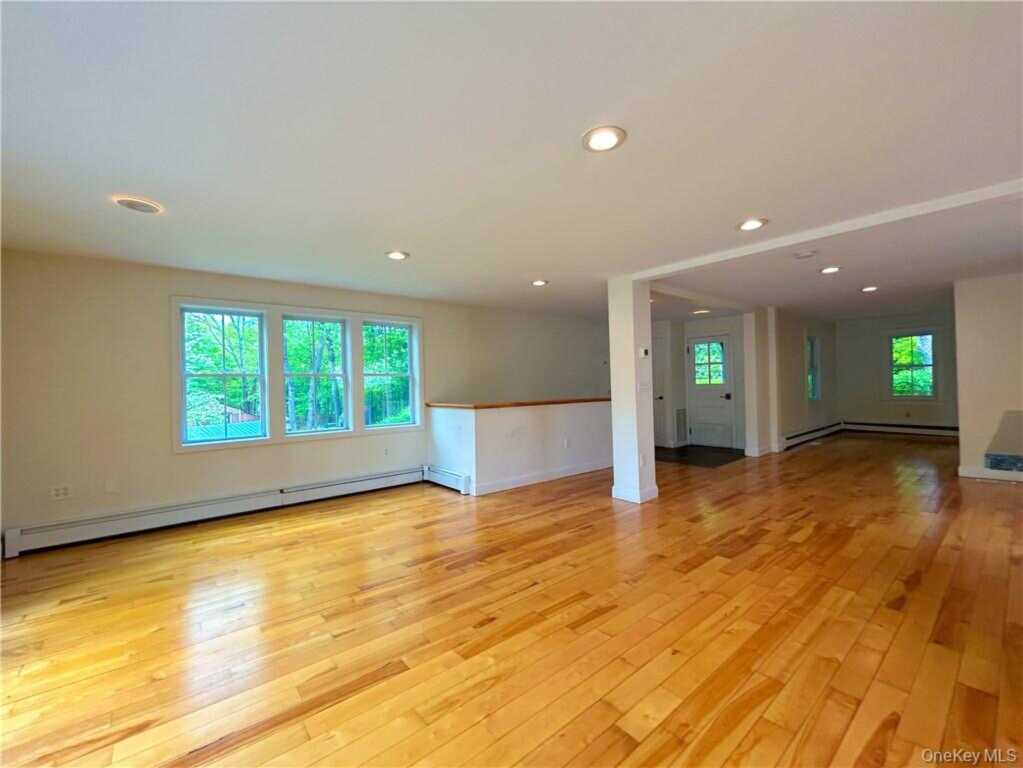 941 Elting Road, Rosendale, NY 12472 - Photo 5 of 13