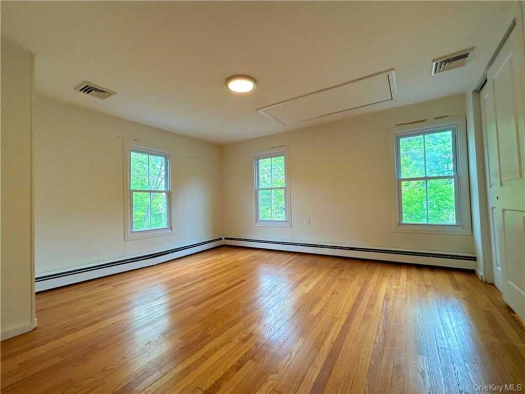 941 Elting Road, Rosendale, NY 12472 - Photo 7 of 13