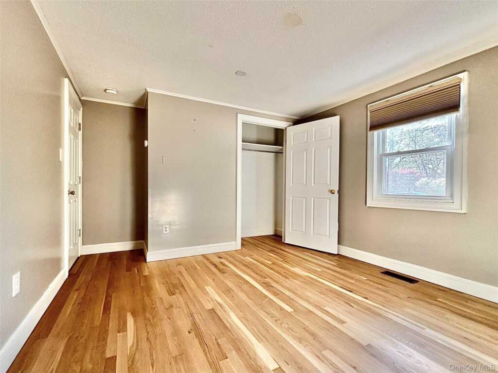 19 Crosmour Road, Rhinebeck, NY 12572 - Photo 21 of 29