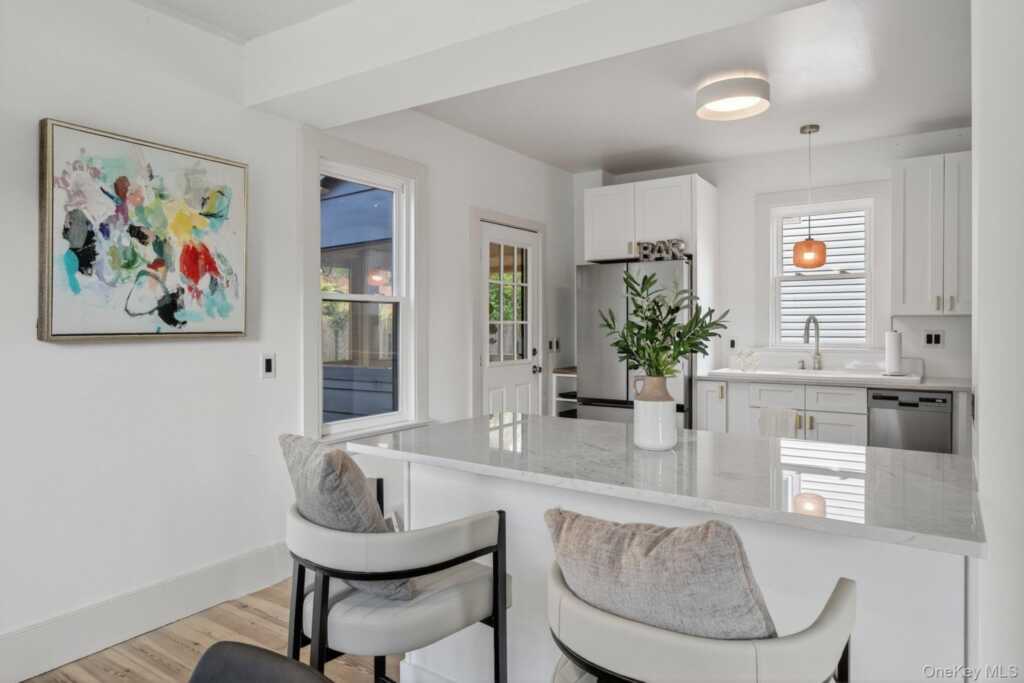 139 Linderman Avenue, Kingston, NY 12401 - Photo 12 of 28