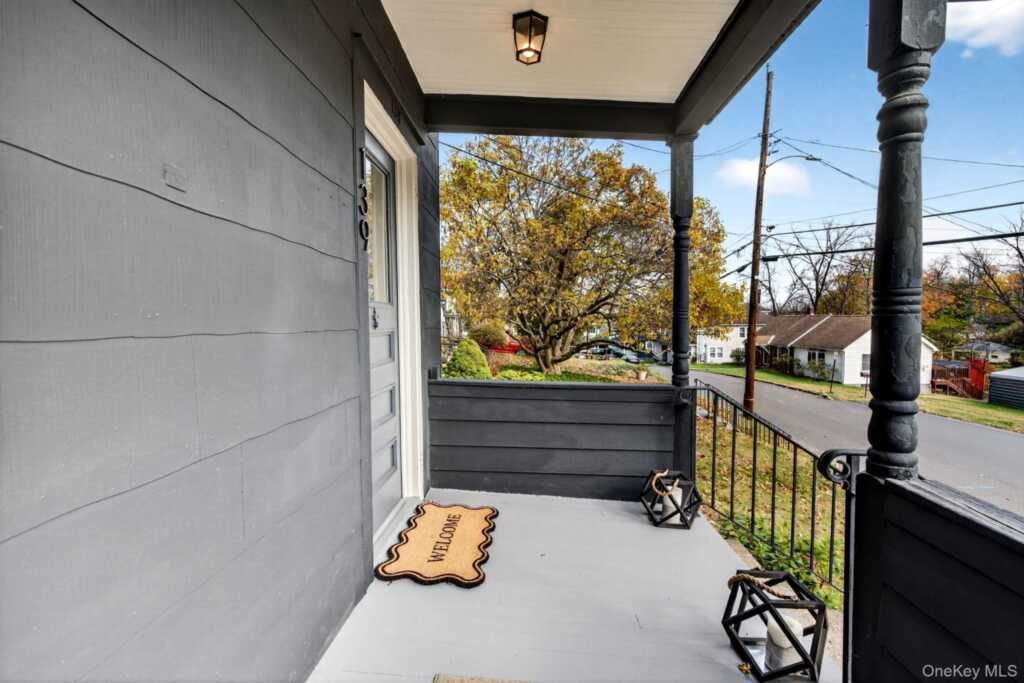 139 Linderman Avenue, Kingston, NY 12401 - Photo 5 of 28