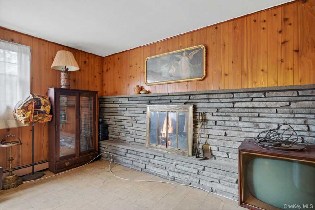 34 Forestwood Drive, Woodstock, NY 12498 - Photo 22 of 30