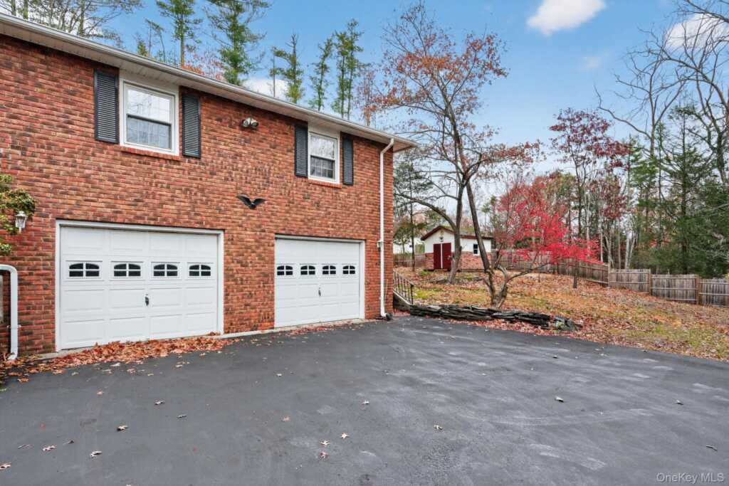 34 Forestwood Drive, Woodstock, NY 12498 - Photo 25 of 30