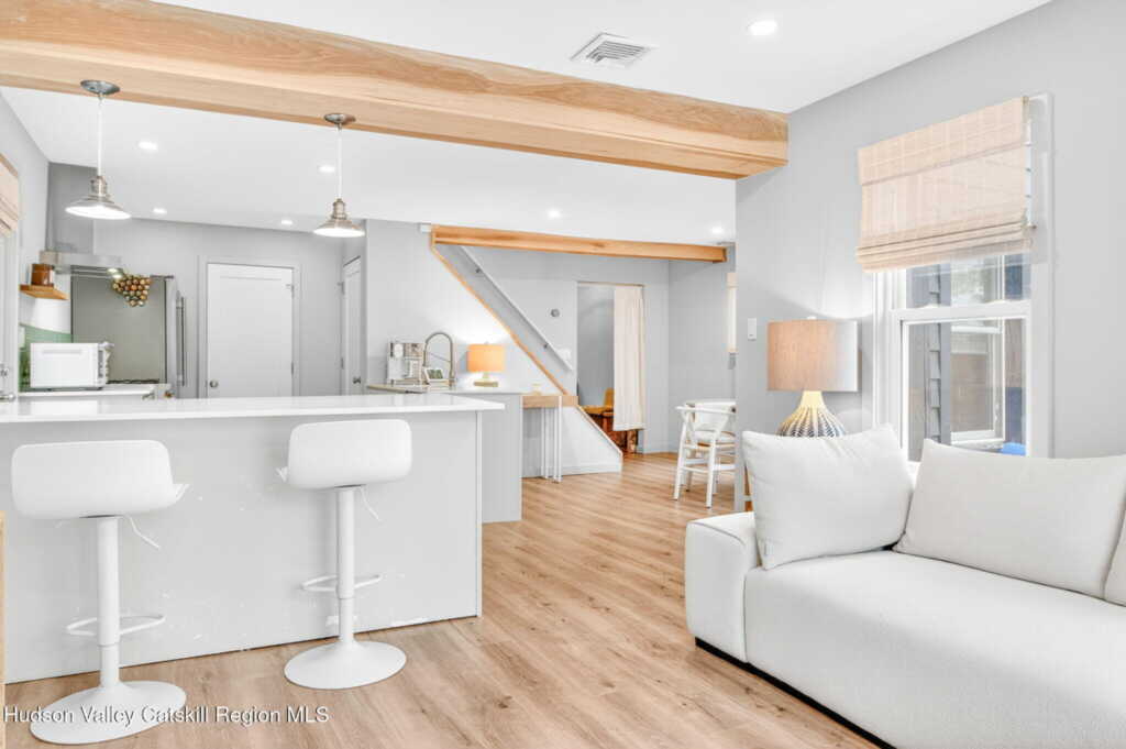 39 N Broadway, Kingston, NY 12401 - Photo 14 of 25