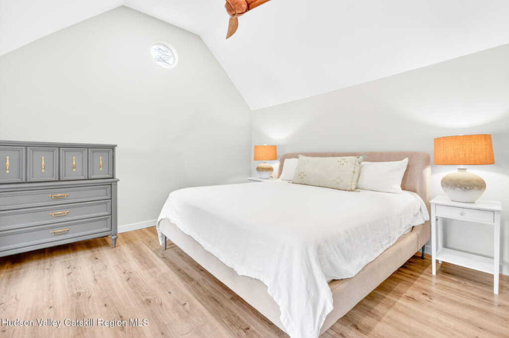 39 N Broadway, Kingston, NY 12401 - Photo 17 of 25