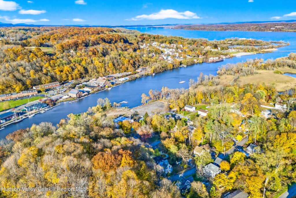 39 N Broadway, Kingston, NY 12401 - Photo 21 of 25