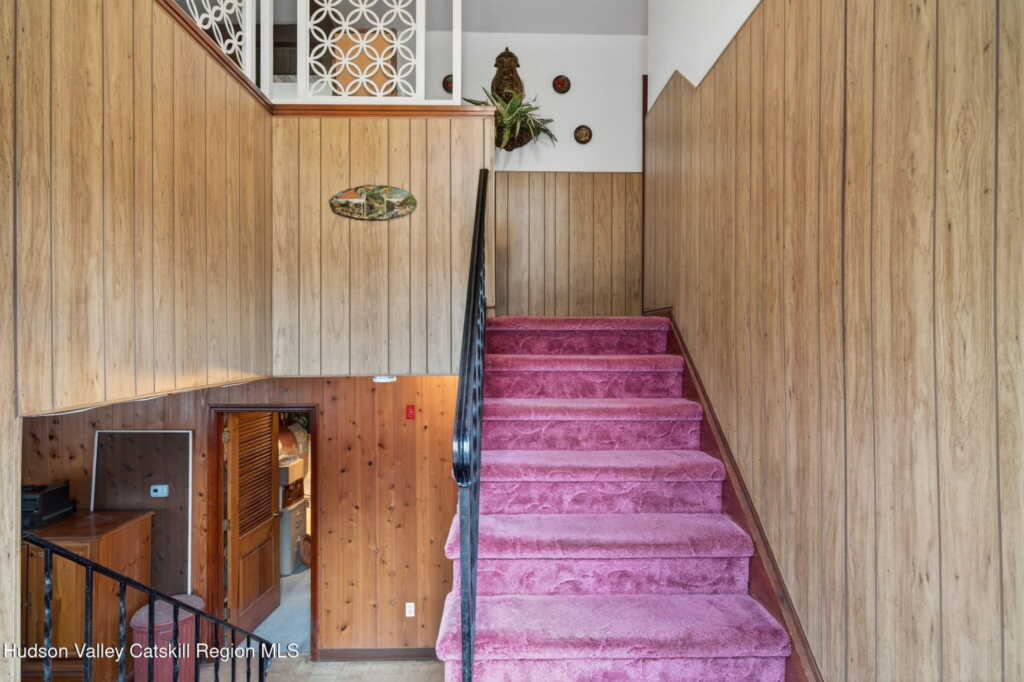 34 Forestwood Drive, Woodstock, NY 12498 - Photo 5 of 30