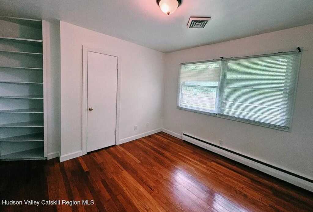 124 Blue Mountain Road, Saugerties, NY 12477 - Photo 11 of 14