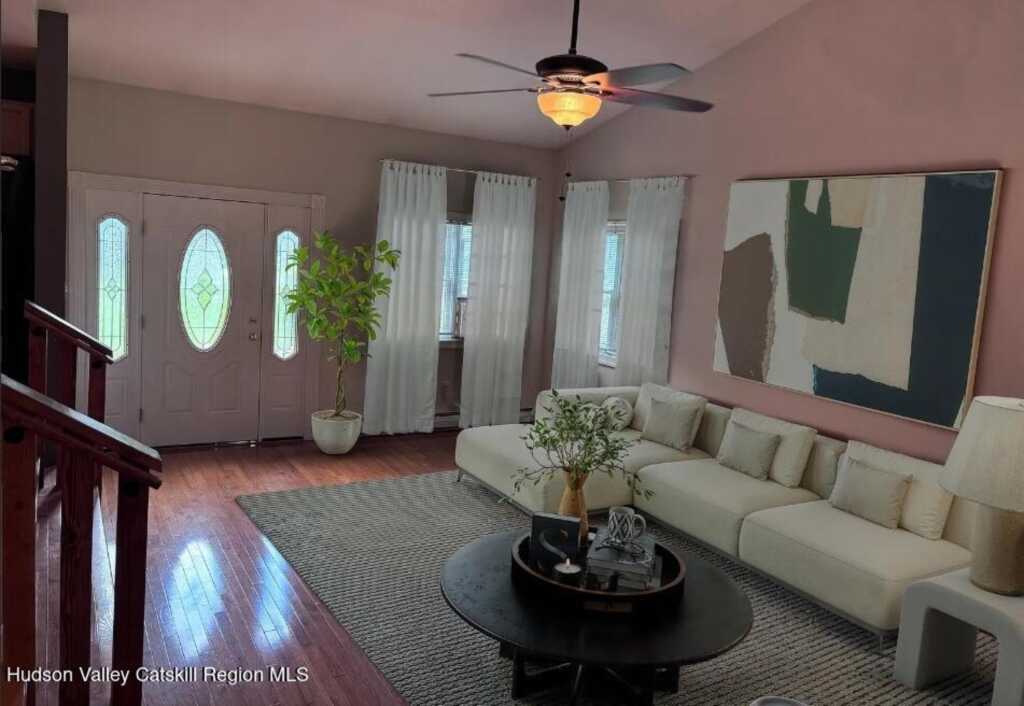 124 Blue Mountain Road, Saugerties, NY 12477 - Photo 4 of 14