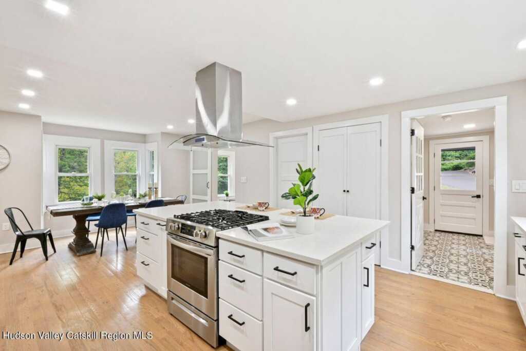 26-28 Neher Street, Woodstock, NY 12498 - Photo 12 of 48