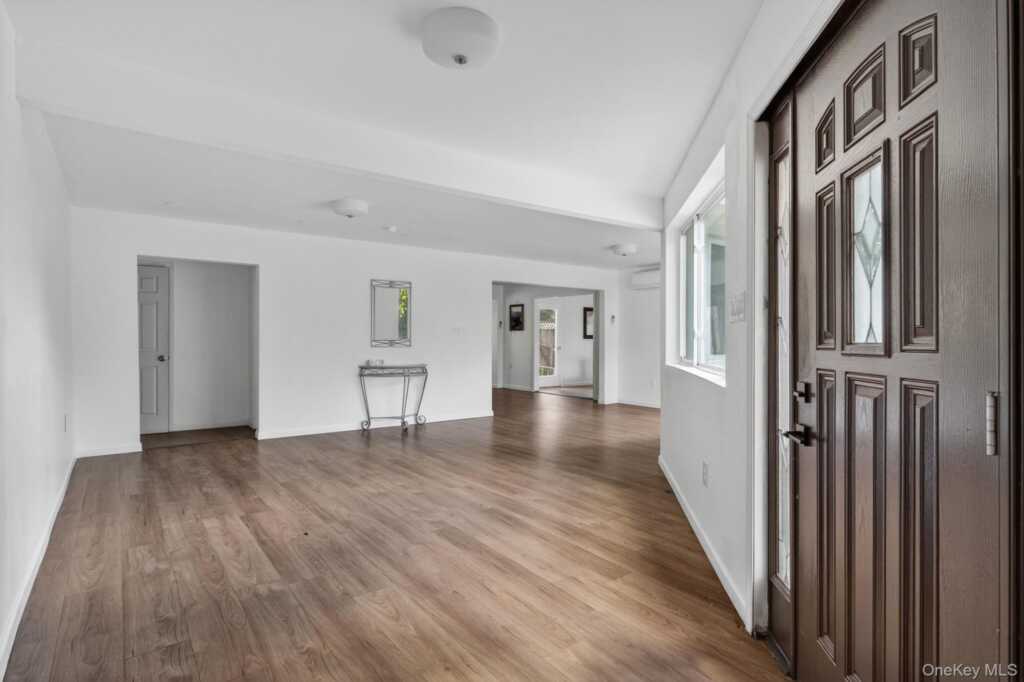 356 Old Stage Road, Saugerties, NY 12477 - Photo 5 of 26