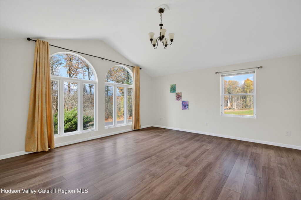 356 Old Stage Road, Saugerties, NY 12477 - Photo 13 of 25