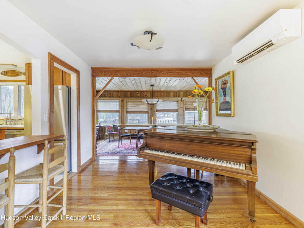 10 Purdy Hollow Road, Woodstock, NY 12498 - Photo 7 of 28