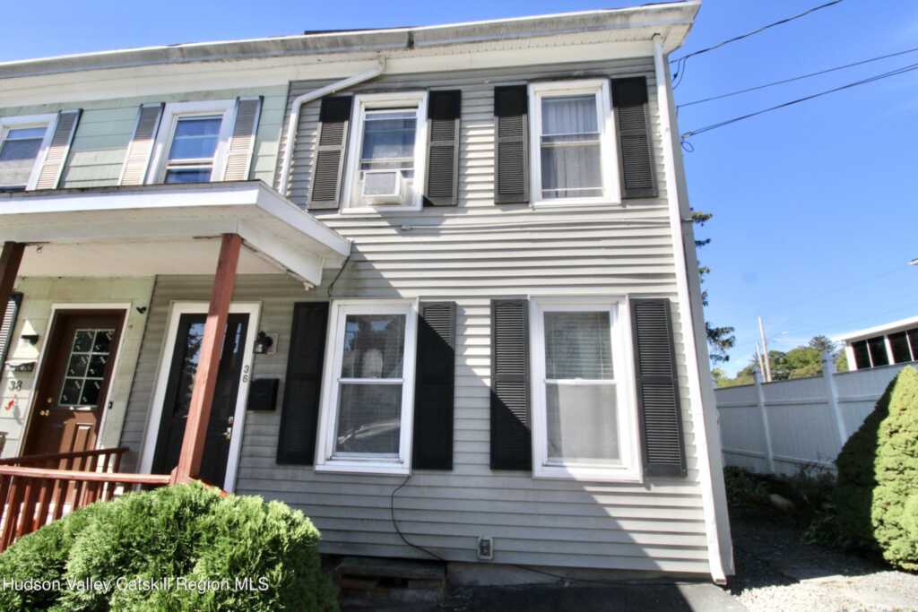 36 Mcdonald Street, Saugerties, NY 12477