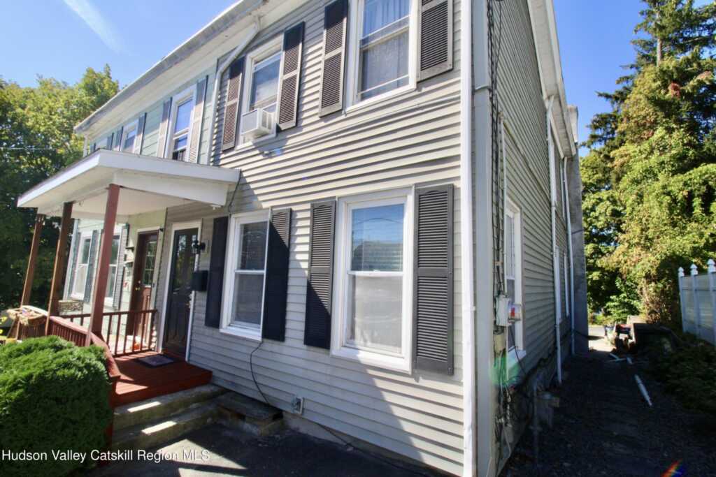 36 Mcdonald Street, Saugerties, NY 12477 - Photo 2 of 27