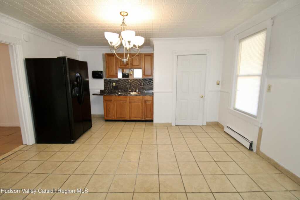 36 Mcdonald Street, Saugerties, NY 12477 - Photo 9 of 27