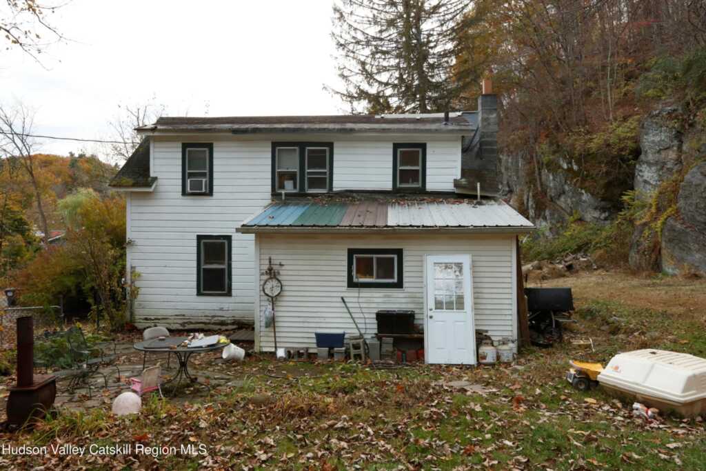 17 Hardenburgh Lane, Rosendale, NY 12472 - Photo 14 of 29