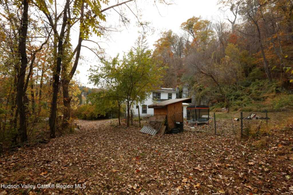 17 Hardenburgh Lane, Rosendale, NY 12472 - Photo 6 of 29