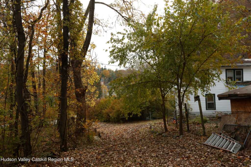 17 Hardenburgh Lane, Rosendale, NY 12472 - Photo 7 of 29