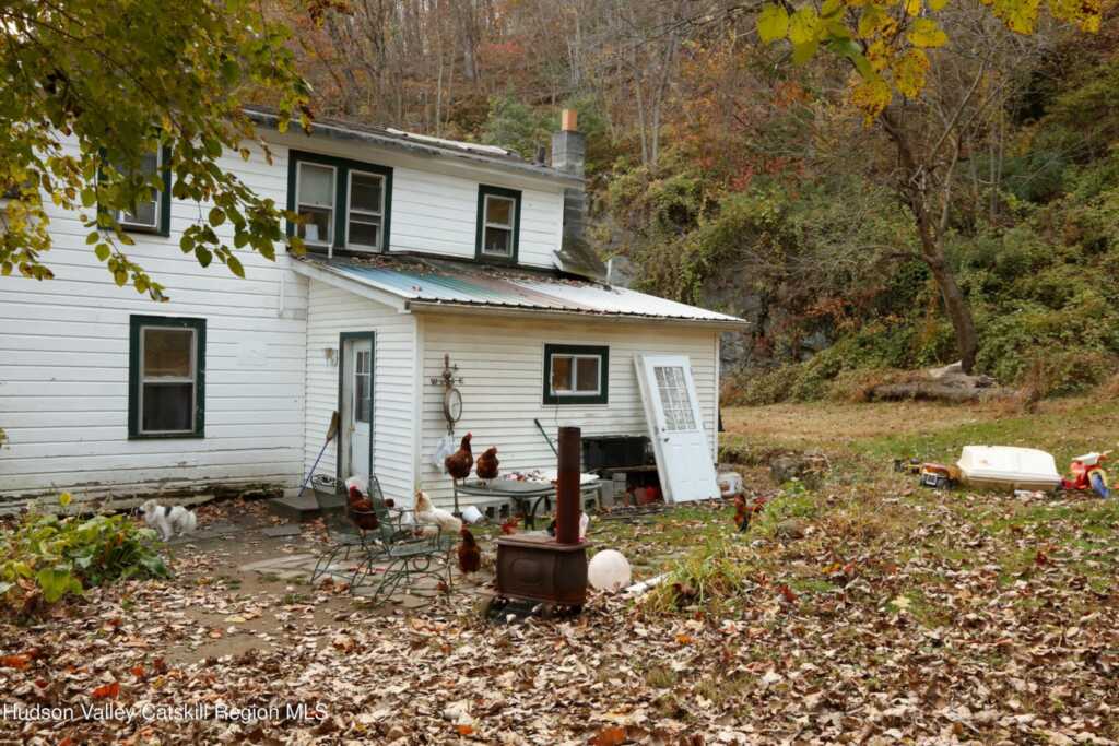 17 Hardenburgh Lane, Rosendale, NY 12472 - Photo 8 of 29