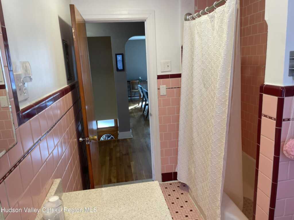 211 Main Street, Unit #A, Saugerties, NY 12477 - Photo 17 of 33