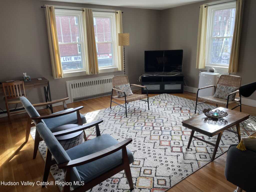 211 Main Street, Unit #A, Saugerties, NY 12477 - Photo 2 of 33