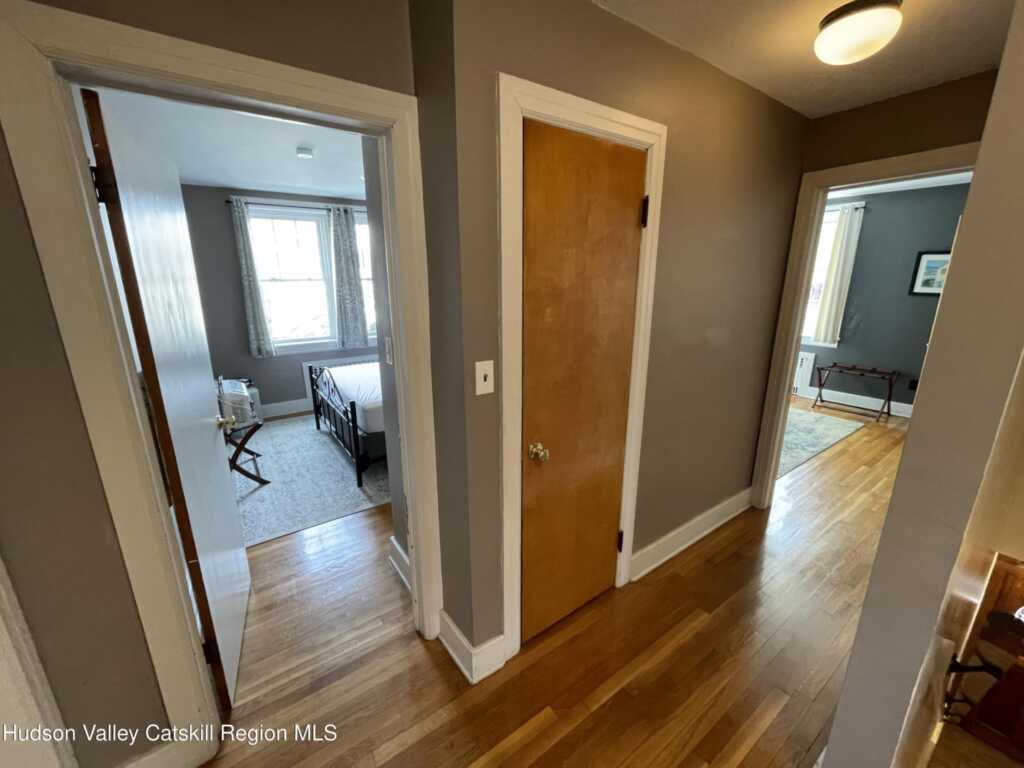 211 Main Street, Unit #A, Saugerties, NY 12477 - Photo 21 of 33