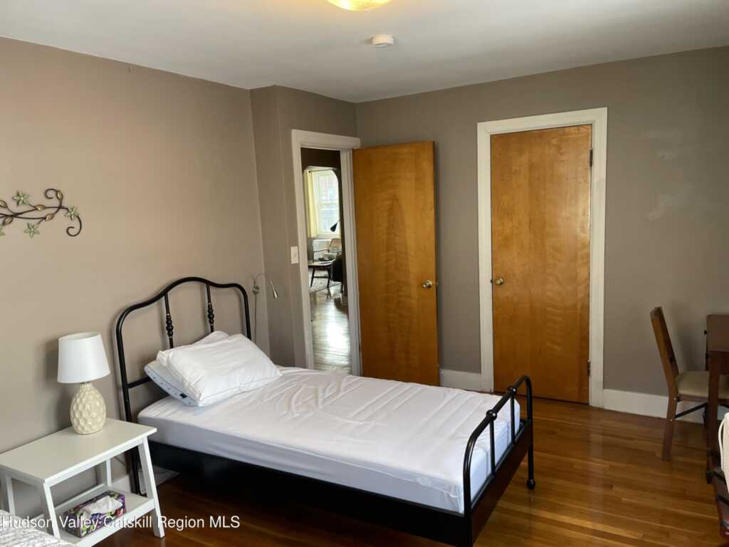 211 Main Street, Unit #A, Saugerties, NY 12477 - Photo 29 of 33