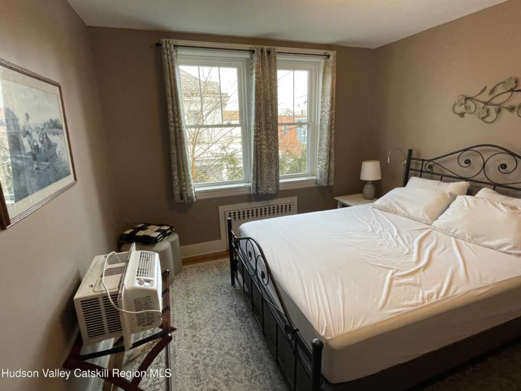 211 Main Street, Unit #A, Saugerties, NY 12477 - Photo 31 of 33