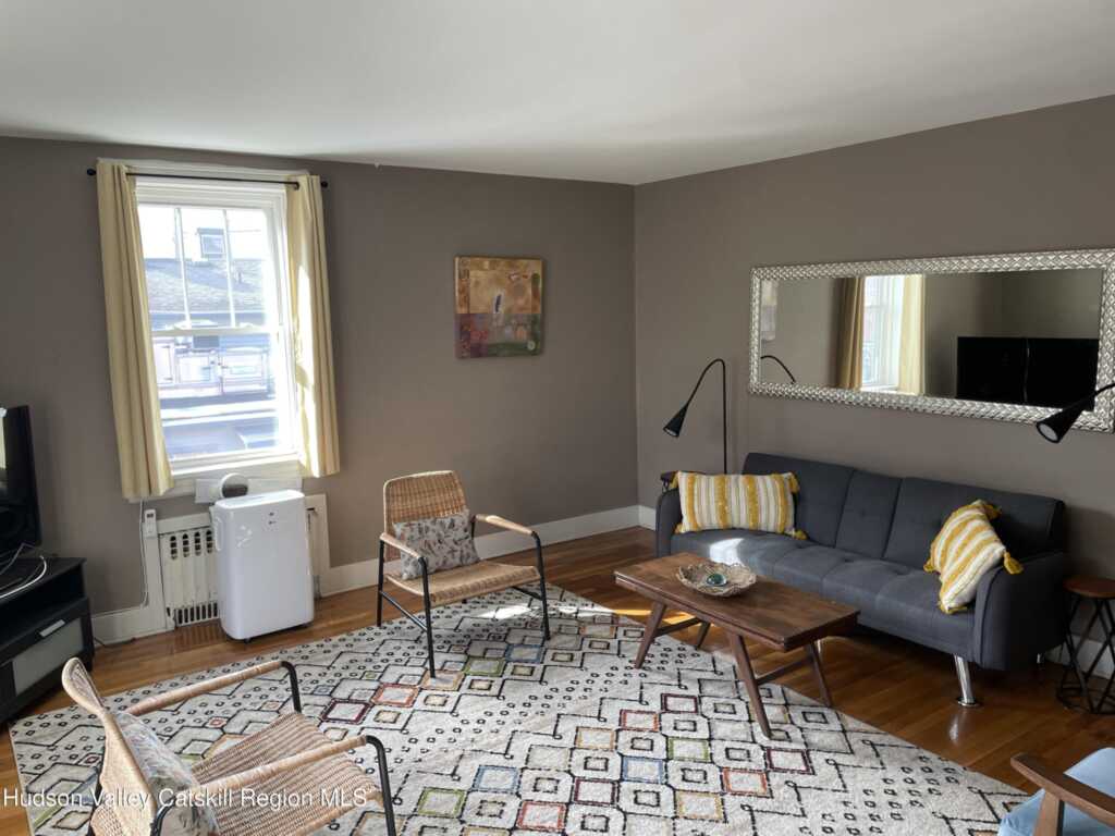 211 Main Street, Unit #A, Saugerties, NY 12477 - Photo 4 of 33