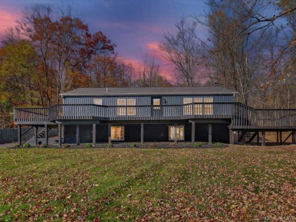 176 Old State Route 28, Hurley, NY 12433