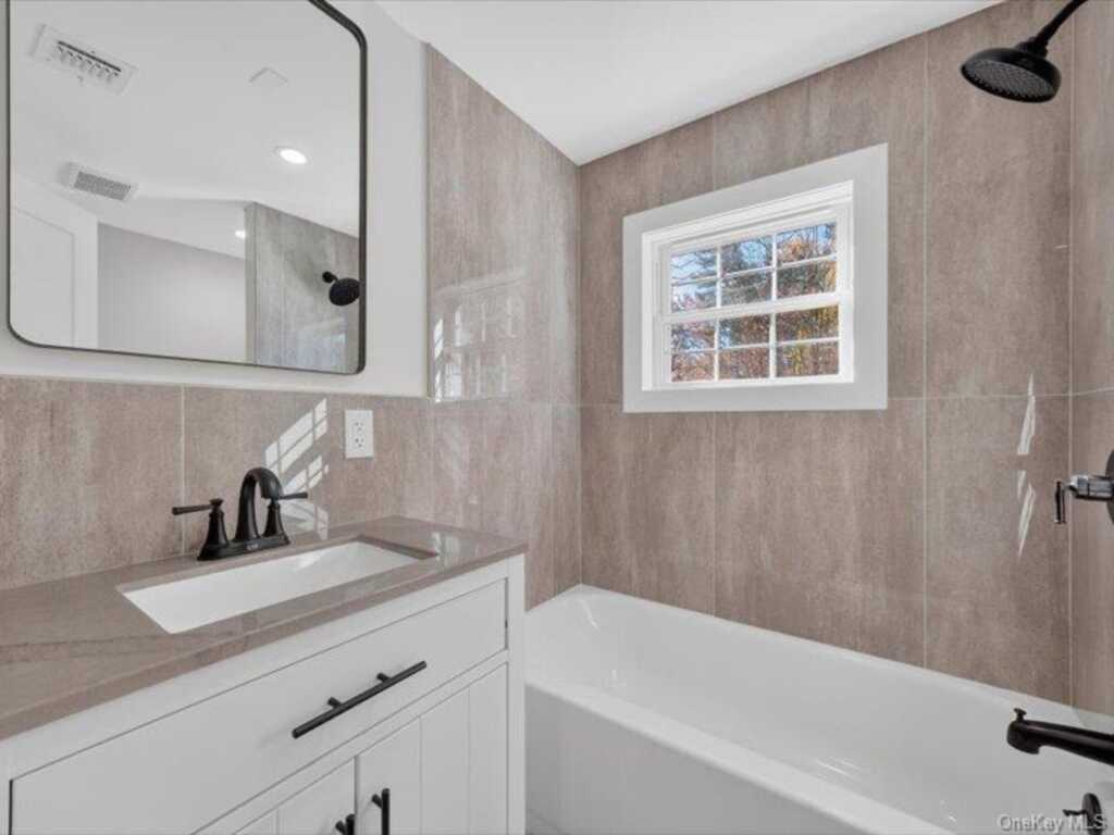 176 Old State Route 28, Hurley, NY 12433 - Photo 27 of 49