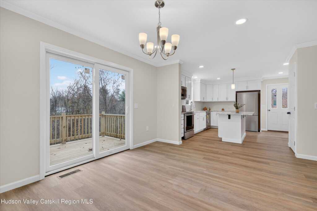 25 Teetsel Street, Saugerties, NY 12477 - Photo 10 of 28