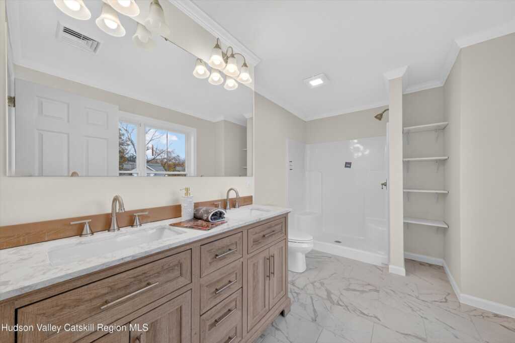 25 Teetsel Street, Saugerties, NY 12477 - Photo 22 of 28