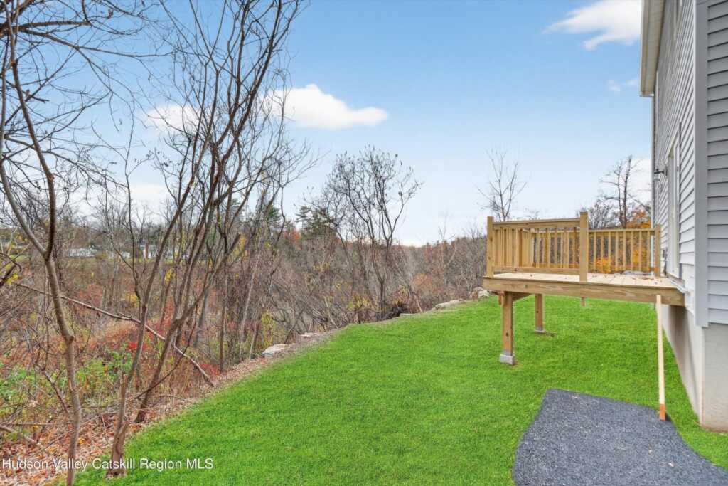 25 Teetsel Street, Saugerties, NY 12477 - Photo 27 of 28