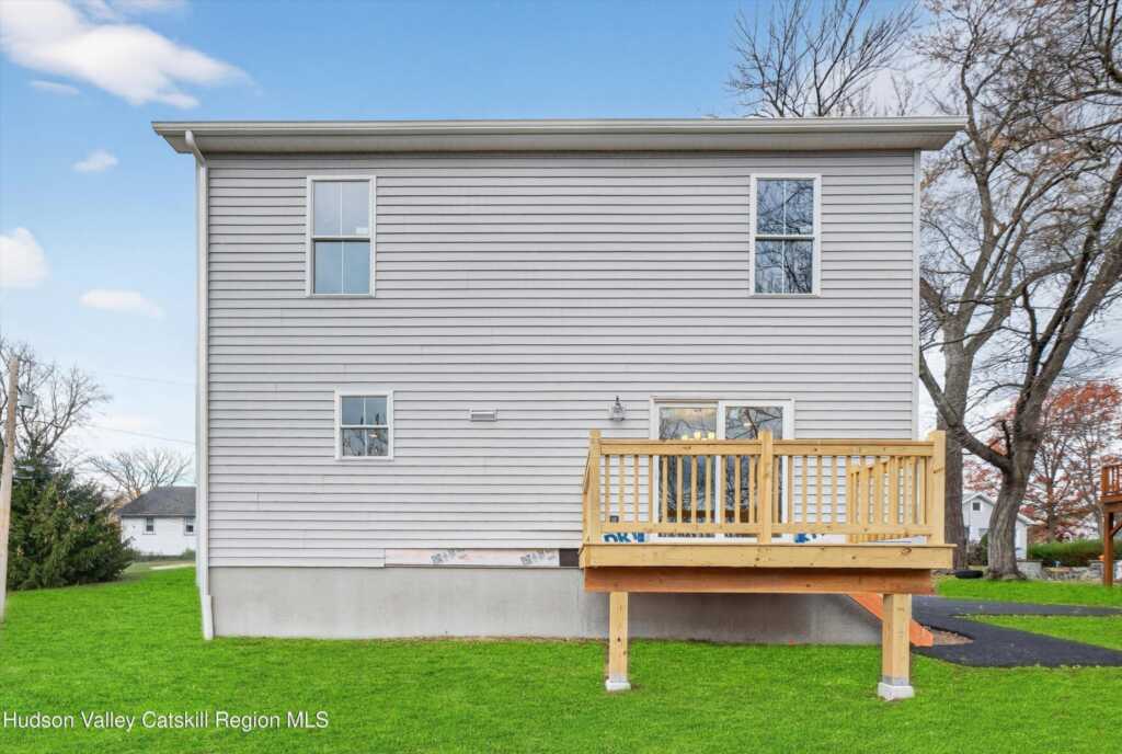 25 Teetsel Street, Saugerties, NY 12477 - Photo 28 of 28