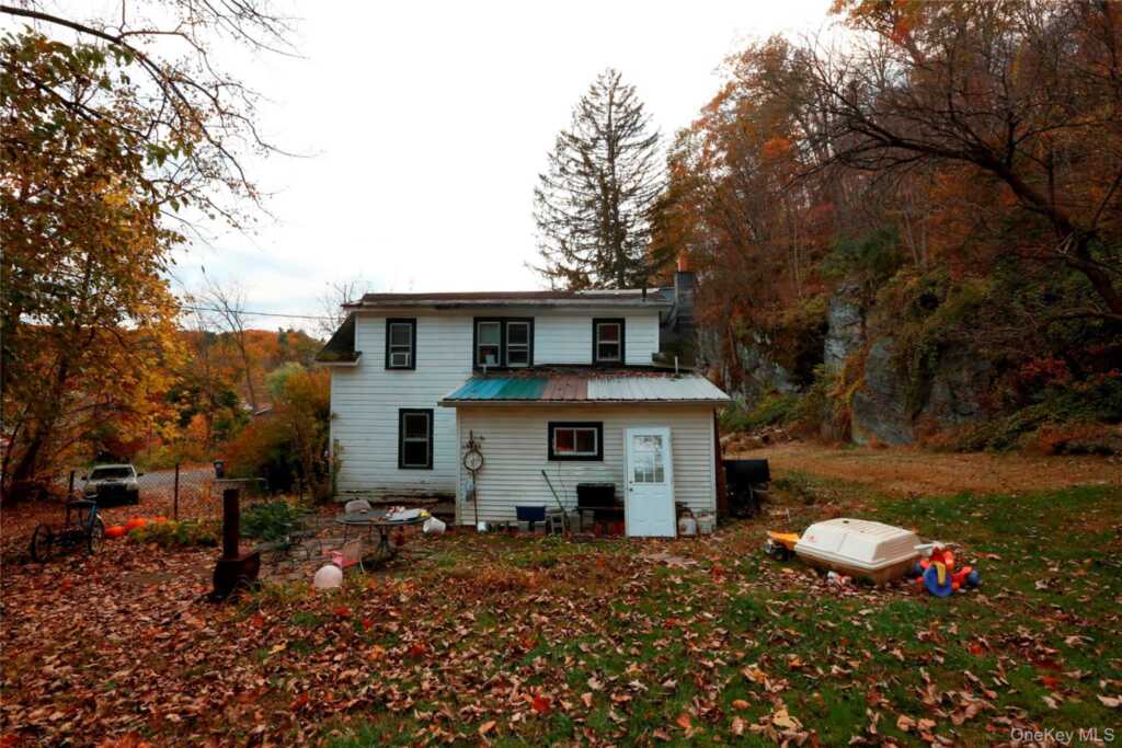 17 Hardenburgh Lane, Rosendale, NY 12472 - Photo 6 of 6