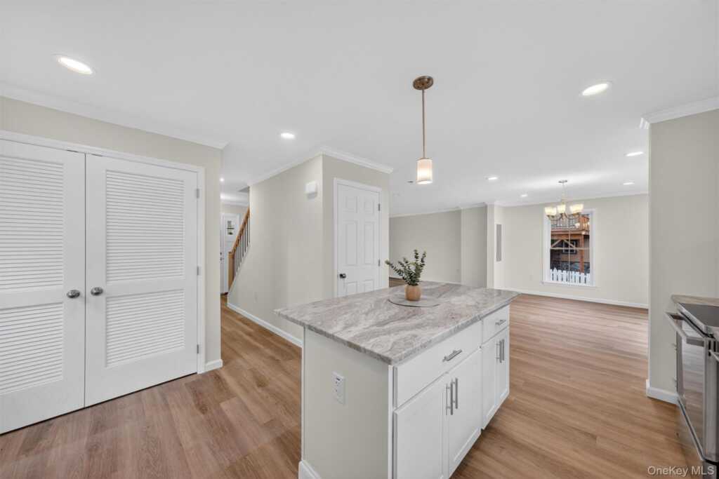 25 Teetsel Street, Saugerties, NY 12477 - Photo 17 of 30