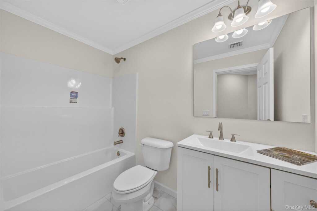 25 Teetsel Street, Saugerties, NY 12477 - Photo 20 of 30