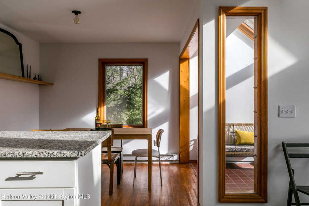 446 Abbey Road, Woodstock, NY 12498 - Photo 11 of 32