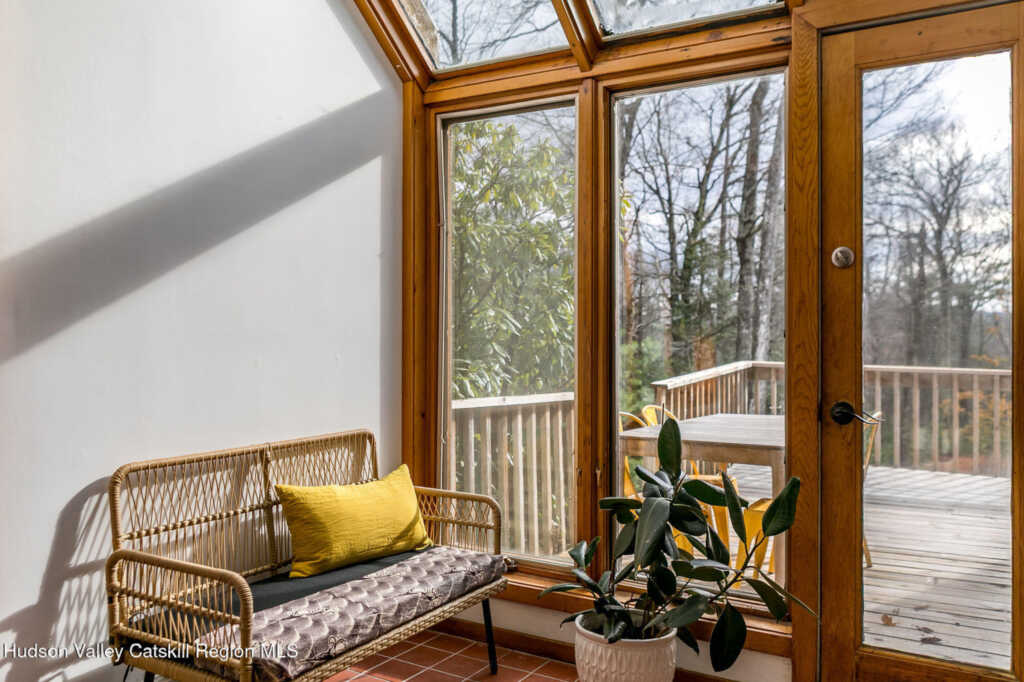 446 Abbey Road, Woodstock, NY 12498 - Photo 13 of 32