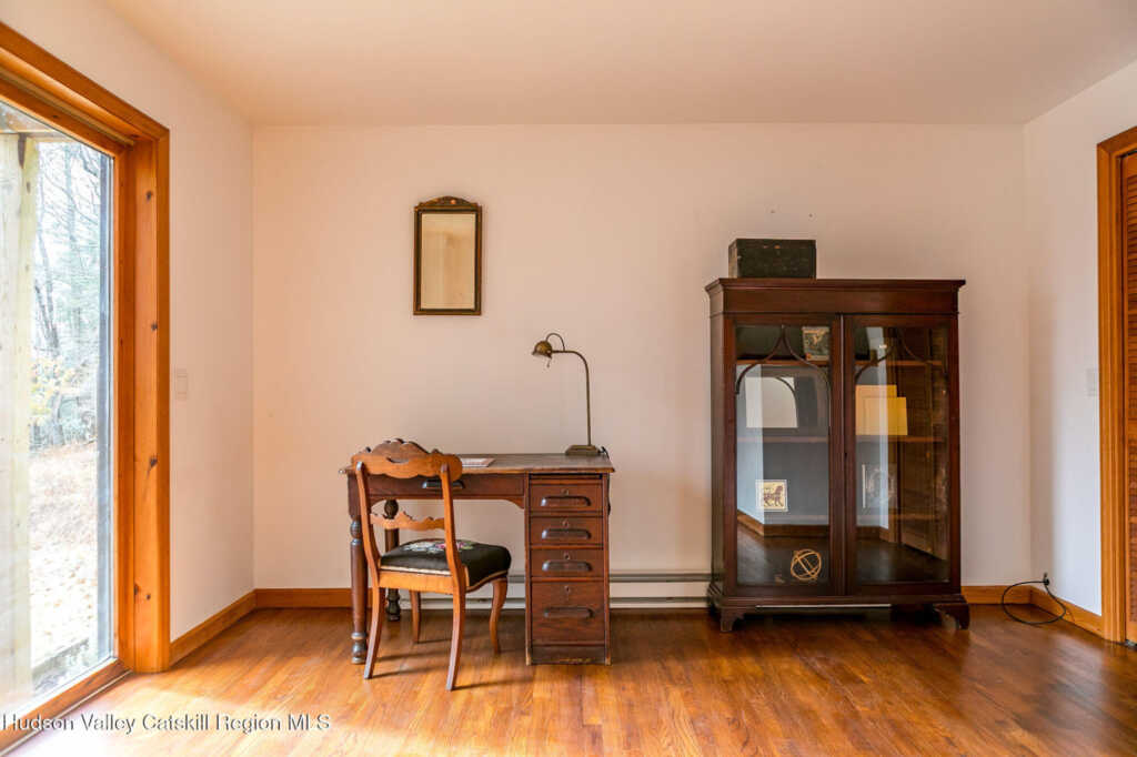 446 Abbey Road, Woodstock, NY 12498 - Photo 15 of 32