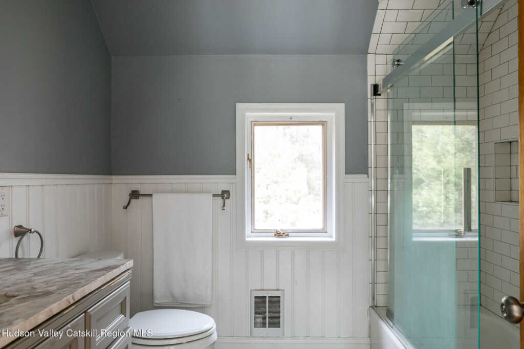 446 Abbey Road, Woodstock, NY 12498 - Photo 20 of 32