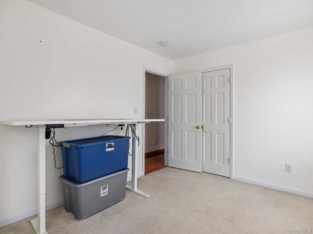 91 Canterbury Drive, Saugerties, NY 12477 - Photo 26 of 39