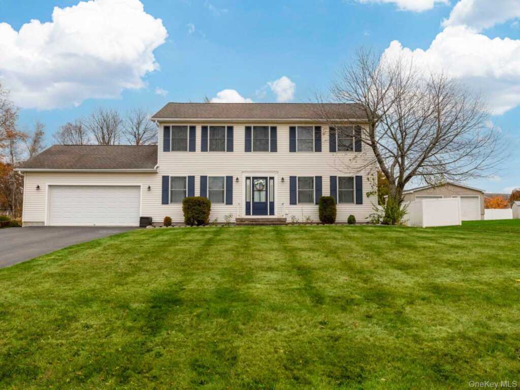 91 Canterbury Drive, Saugerties, NY 12477 - Photo 35 of 39