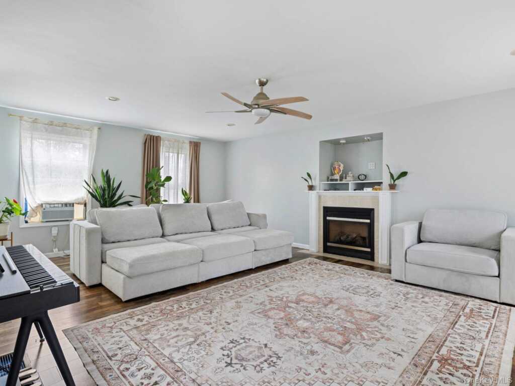 91 Canterbury Drive, Saugerties, NY 12477 - Photo 9 of 39